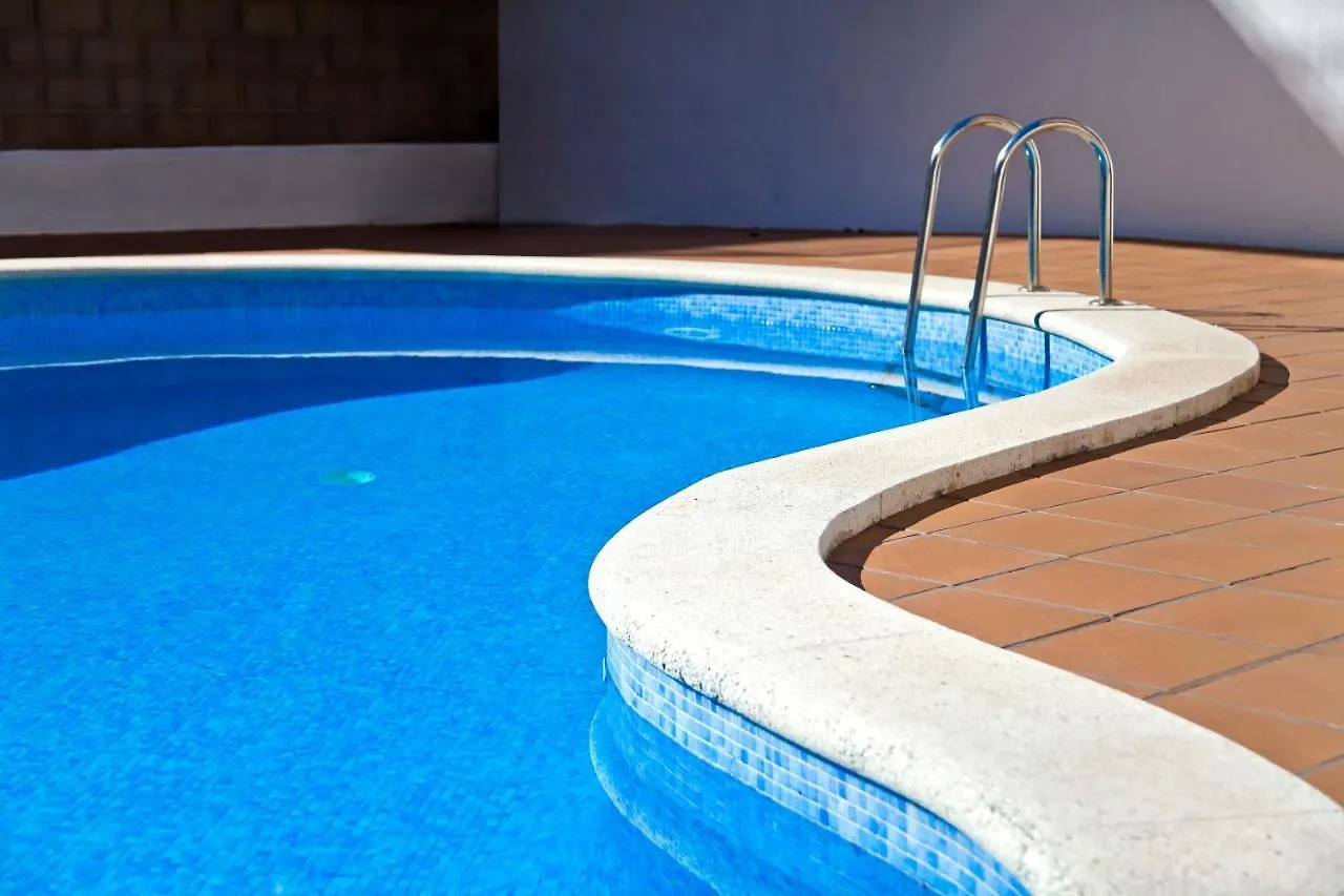 Apcostas Villa De Madrid Бланес Апартаменты